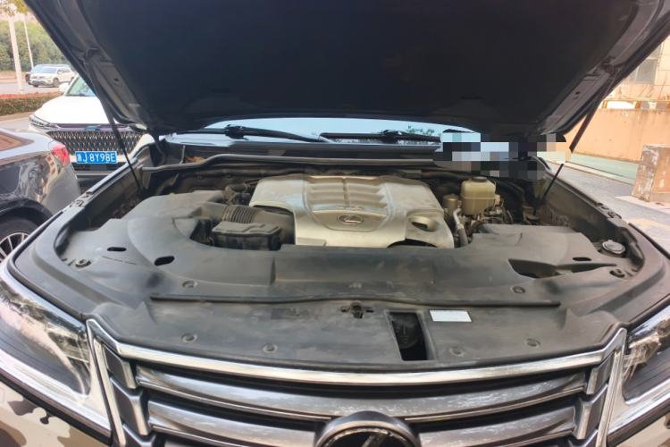 Used Lexus LX 2019 570 Prestige Luxury Edition Engine Bay
