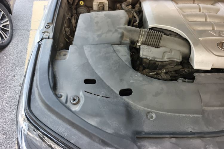 Used Lexus LX 2019 570 Prestige Luxury Edition Engine Bay Right
