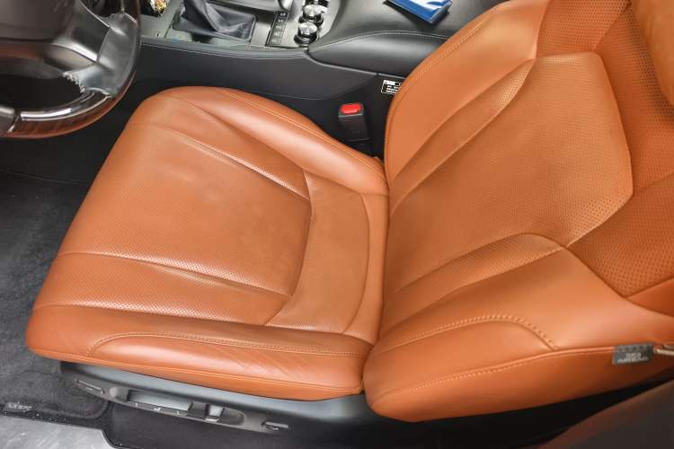 Used Lexus LX 2019 570 Prestige Luxury Edition Left Front Seat