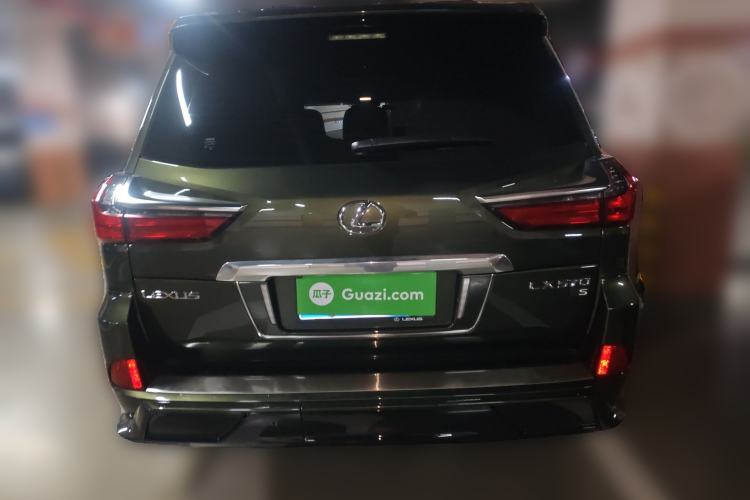 Used Lexus LX 2019 570 Eight-Seater Platinum Edition – Middle East Rear