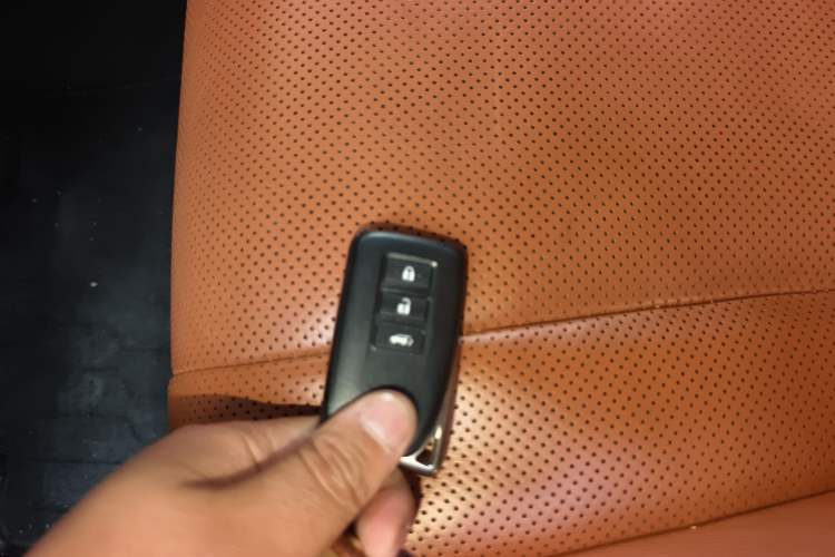 Used Lexus LX 2019 570 Prestige Luxury Edition Vehicle Key