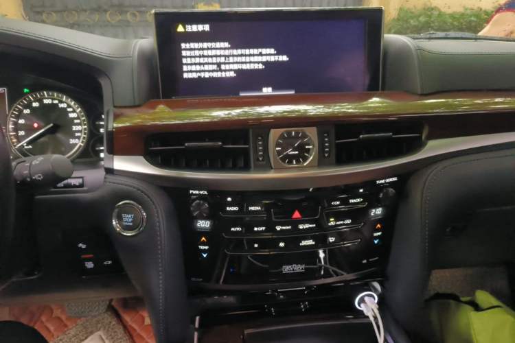 Used Lexus LX 2019 570 Prestige Luxury Edition Audio And AC Panel