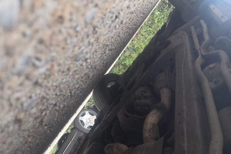 Used Lexus LX  Chassis Rear Left