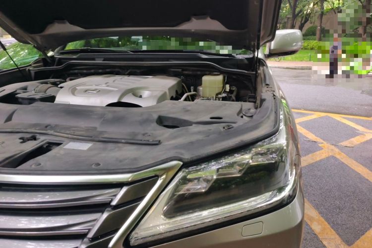 Used Lexus LX 2019 570 Prestige Luxury Edition Engine Bay Left