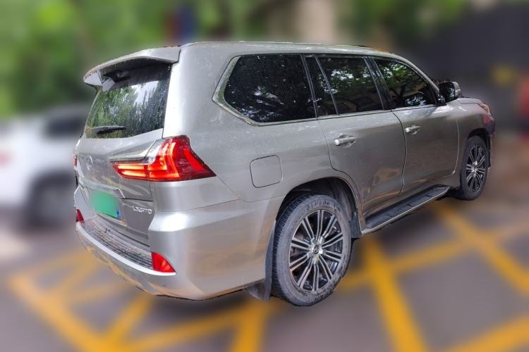 Used Lexus LX 2019 570 Prestige Luxury Edition Rear Right 45 Deg