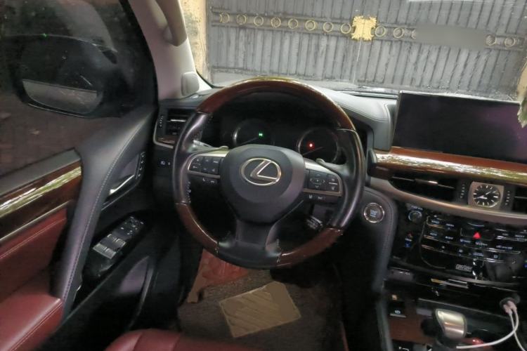 Used Lexus LX 2019 570 Prestige Luxury Edition Steering Wheel