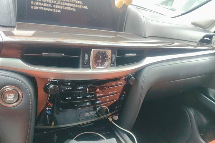 Used Lexus LX 2019 570 Dynamic Luxury Edition Audio And AC Panel