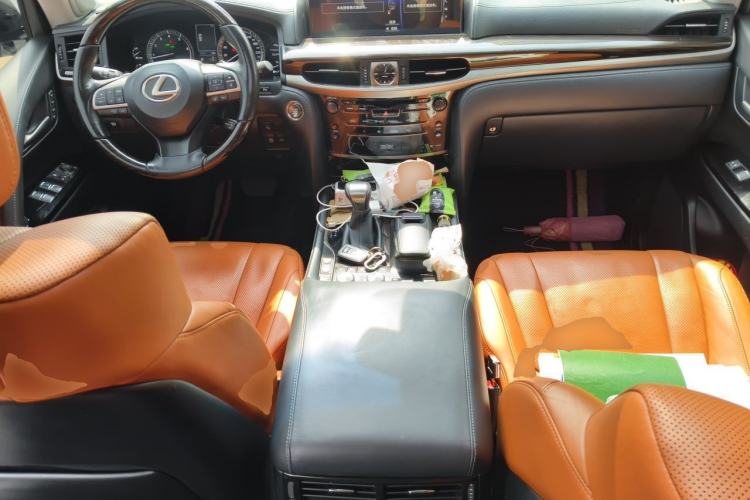 Used Lexus LX 2019 570 Prestige Luxury Edition Center Console