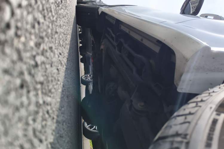Used Lexus LX 2019 570 Prestige Luxury Edition Chassis Rear Left