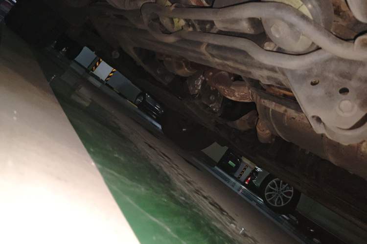 Used Lexus LX 2019 570 Prestige Luxury Edition Chassis Rear Left