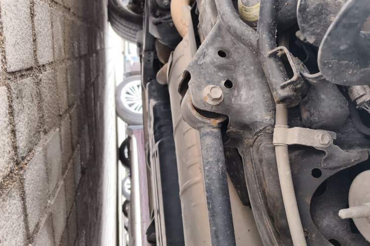 Used Lexus LX  Chassis Rear Left