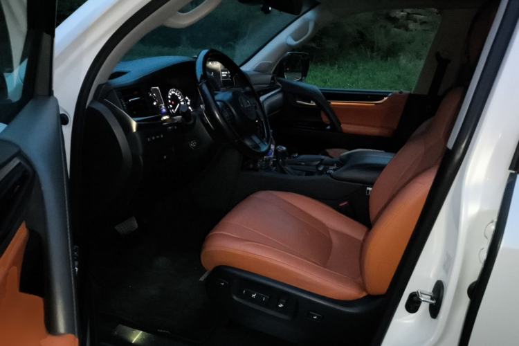 Used Lexus LX 2019 570 Prestige Luxury Edition Driver Seat