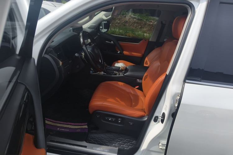 Used Lexus LX 2019 570 Prestige Luxury Edition Driver Seat
