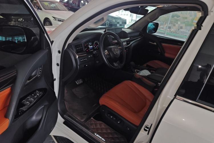 Used Lexus LX 2019 570 Prestige Luxury Edition Driver Seat