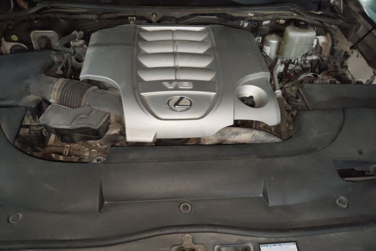 Used Lexus LX 2019 570 Dynamic Luxury Edition Engine Bay