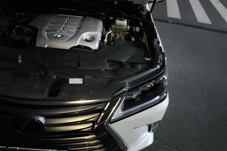 Used Lexus LX 2019 570 Prestige Luxury Edition Engine Bay Left