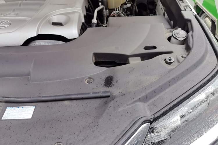 Used Lexus LX 2019 570 Prestige Luxury Edition Engine Bay Left