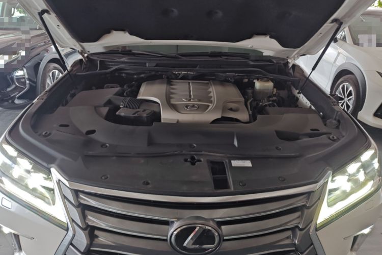 Used Lexus LX 2019 570 Prestige Luxury Edition Engine Bay