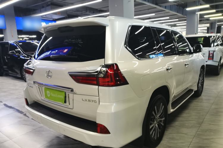Used Lexus LX 2019 570 Dynamic Luxury Edition Exterior 5