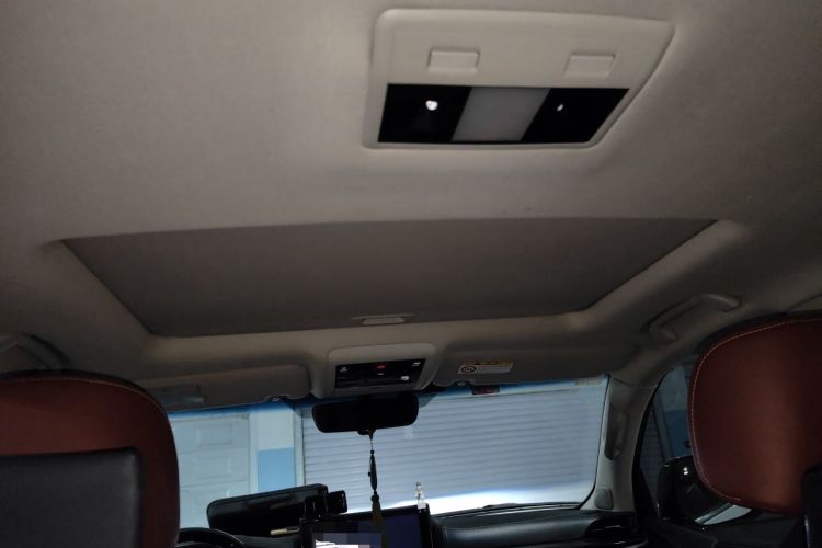 Used Lexus LX 2019 570 Dynamic Luxury Edition Headliner