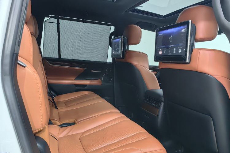 Used Lexus LX 2019 570 Dynamic Luxury Edition Interior 11