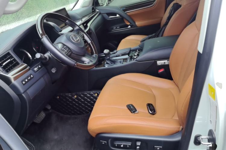 Used Lexus LX 2019 570 Prestige Luxury Edition Left Front Seat