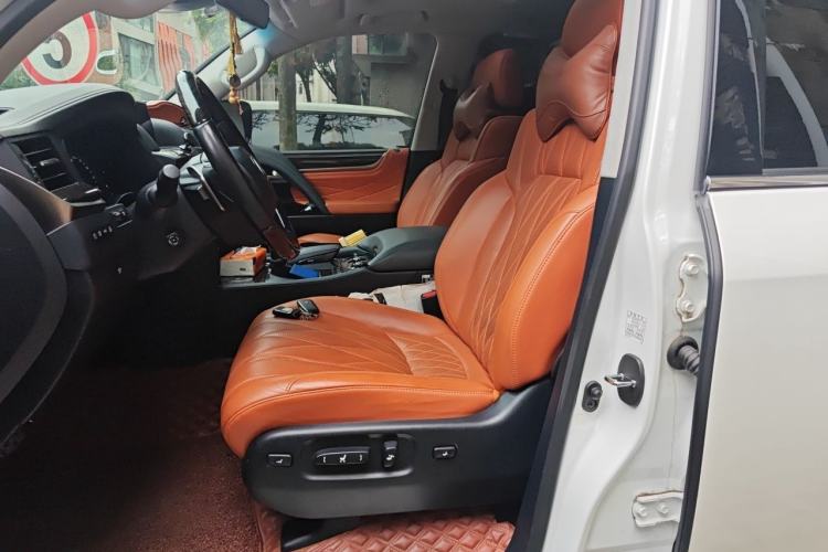 Used Lexus LX 2019 570 Peak Special Edition Left Front Seat