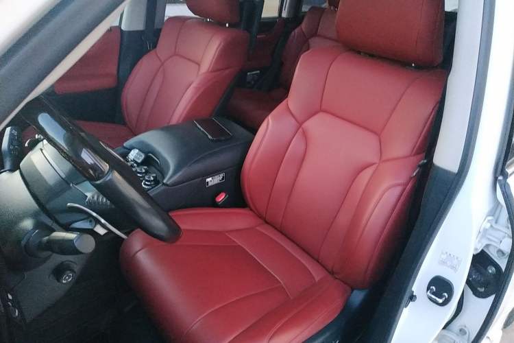 Used Lexus LX 2019 570 Prestige Luxury Edition Left Front Seat