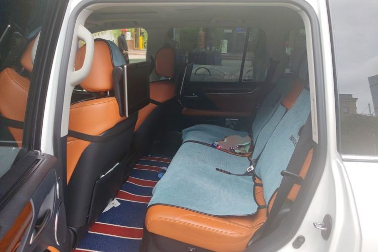 Used Lexus LX 2019 570 Dynamic Luxury Edition Left Rear Seat