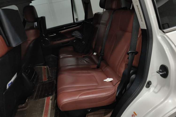 Used Lexus LX 2019 570 Dynamic Luxury Edition Left Rear Seat