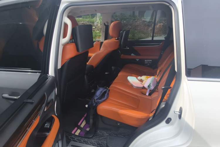 Used Lexus LX 2019 570 Prestige Luxury Edition Left Rear Seat