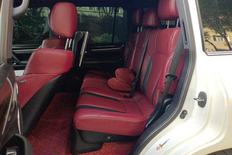 Used Lexus LX 2019 570 Peak Special Edition Left Rear Seat