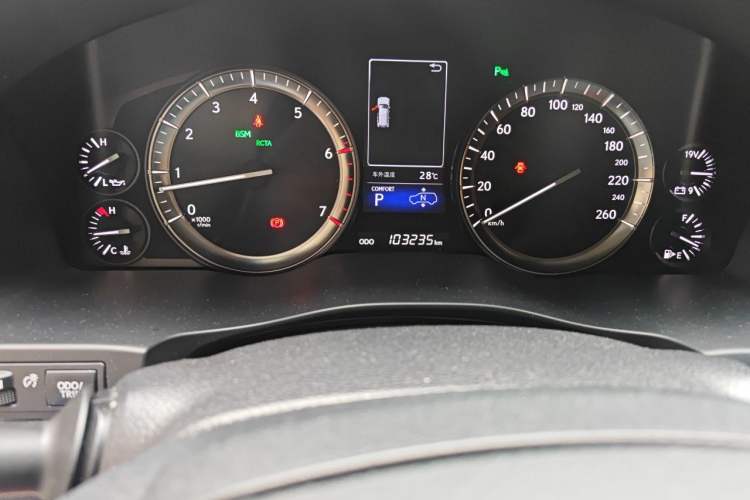 Used Lexus LX 2019 570 Peak Special Edition Odometer Close Up