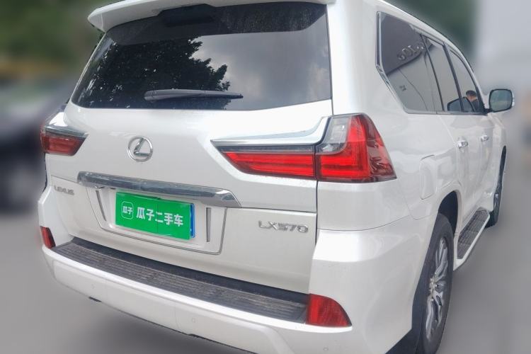 Used Lexus LX 2019 570 Dynamic Luxury Edition Rear Right 45 Deg