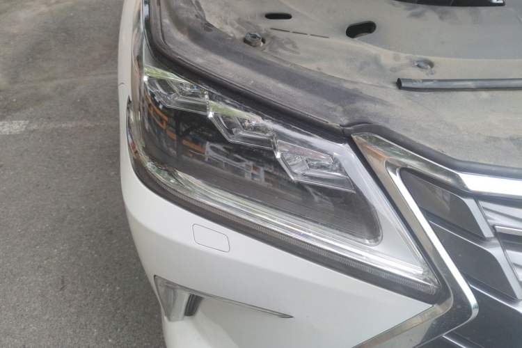 Used Lexus LX 2019 570 Dynamic Luxury Edition Right Front Headlight
