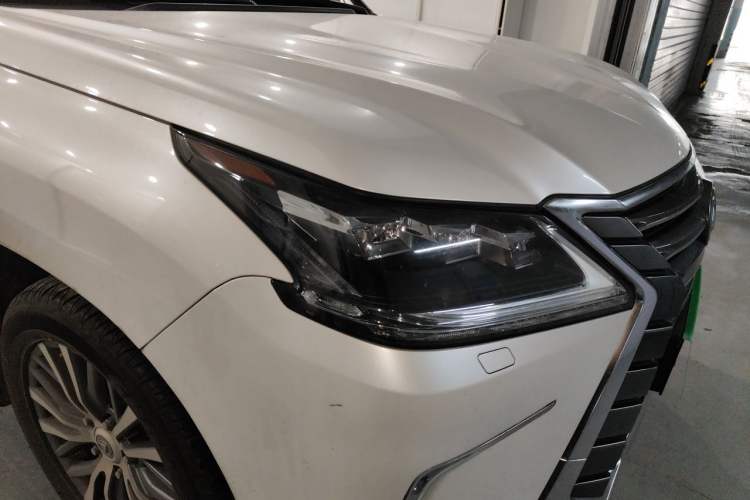 Used Lexus LX 2019 570 Dynamic Luxury Edition Right Front Headlight