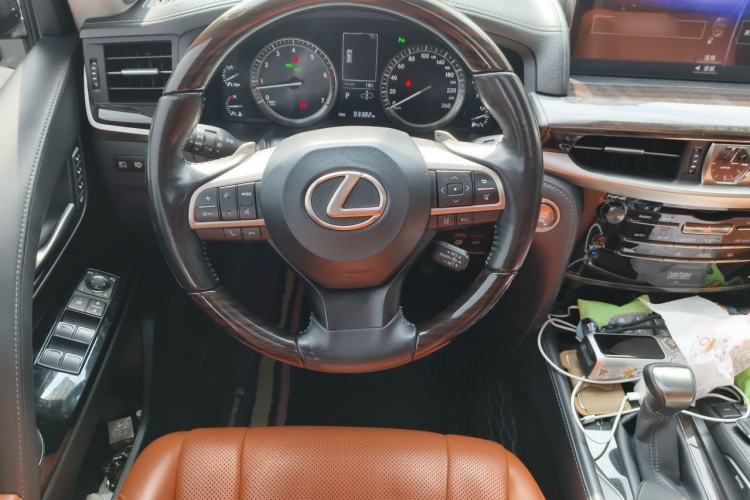 Used Lexus LX 2019 570 Prestige Luxury Edition Steering Wheel