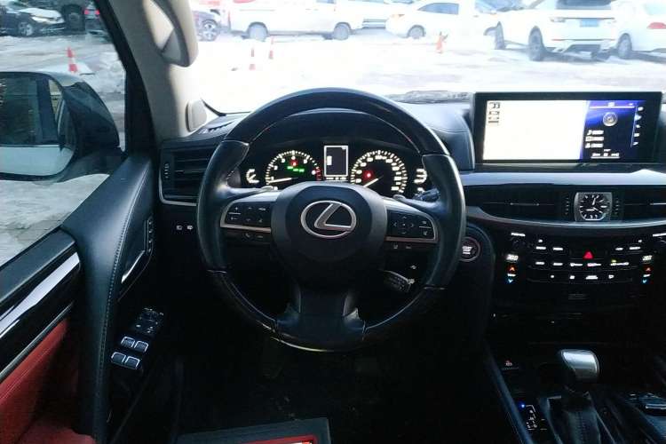 Used Lexus LX 2019 570 Prestige Luxury Edition Steering Wheel