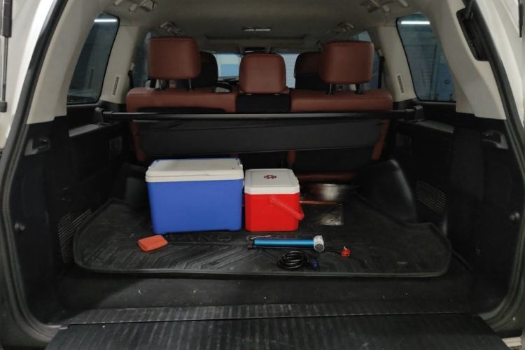 Used Lexus LX 2019 570 Dynamic Luxury Edition Trunk