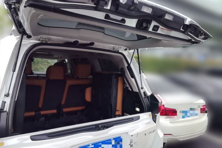 Used Lexus LX 2019 570 Prestige Luxury Edition Trunk