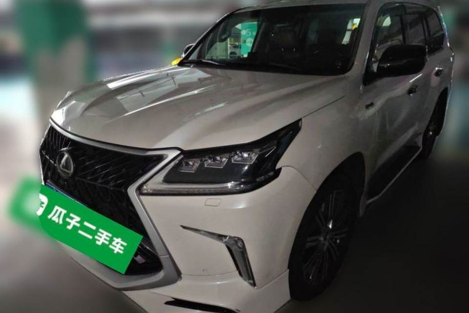 Lexus LX 2019