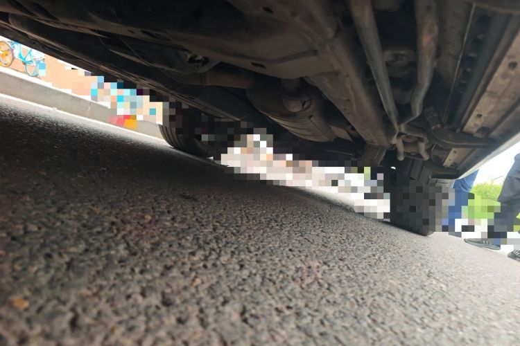Used Lexus LX  Chassis Front Left
