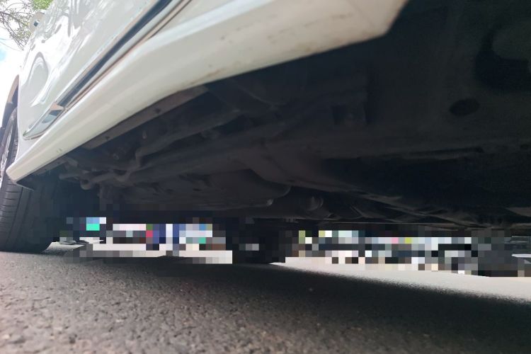 Used Lexus LX  Chassis Front Right