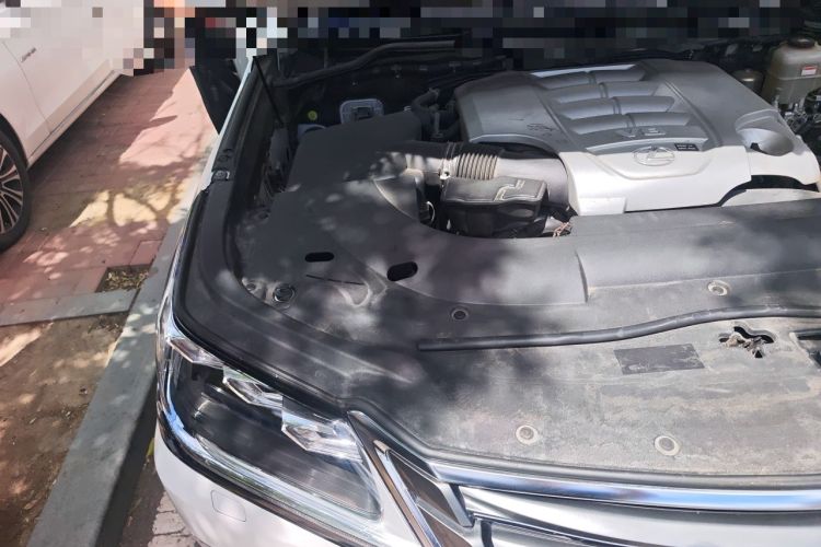 Used Lexus LX  Engine Bay Right