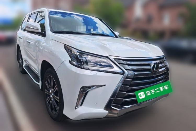Used Lexus LX  Front Right 45 Deg