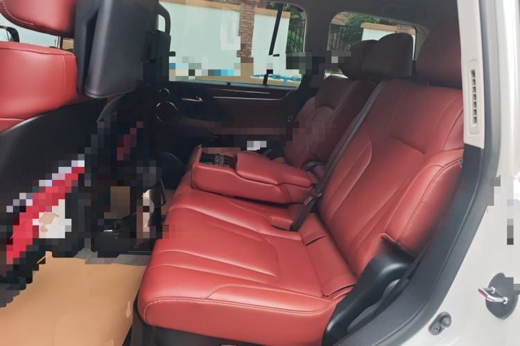 Used Lexus LX  Left Rear Seat