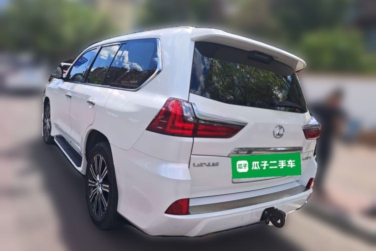 Used Lexus LX  Rear Left 45 Deg