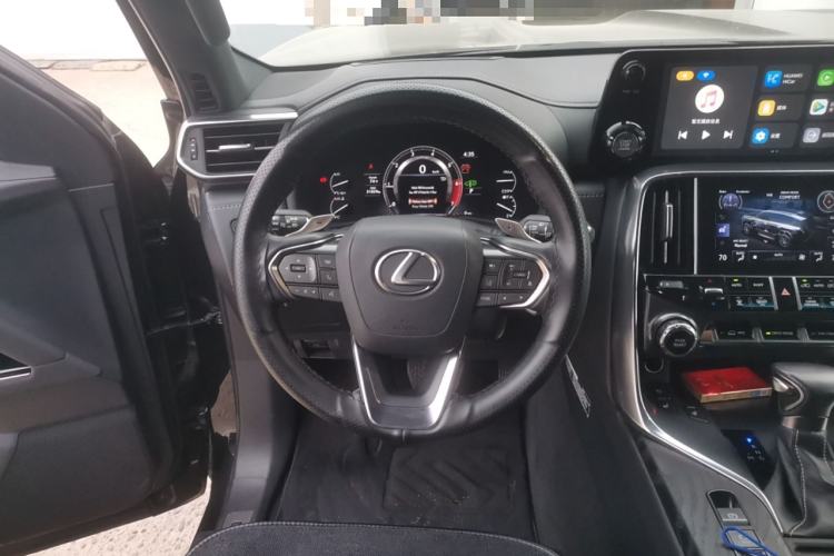 Used Lexus LX 2022 LX600 Ultra Luxury 4-Seat U.S. Specification Steering Wheel