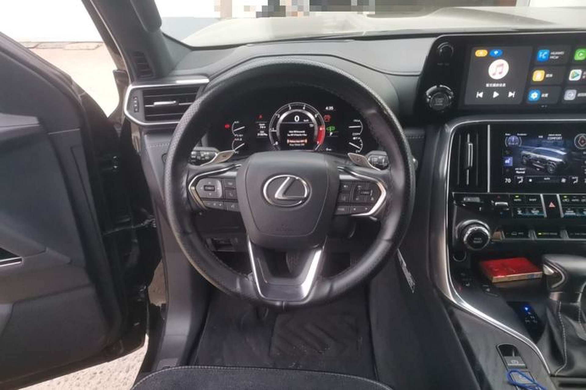 Used Lexus LX 2022 LX600 Ultra Luxury 4-Seat U.S. Specification Steering Wheel