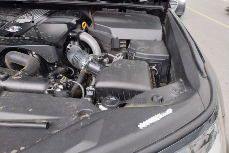 Used Lexus LX  Engine Bay Left